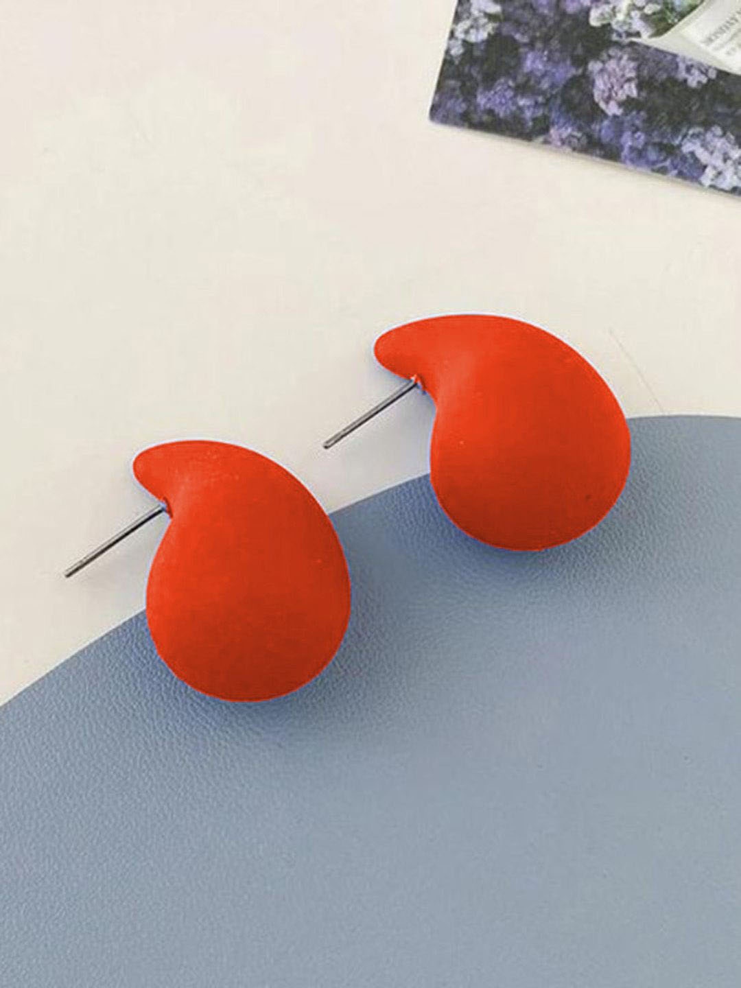 

Krelin Teardrop Shaped Drop Earrings, Orange