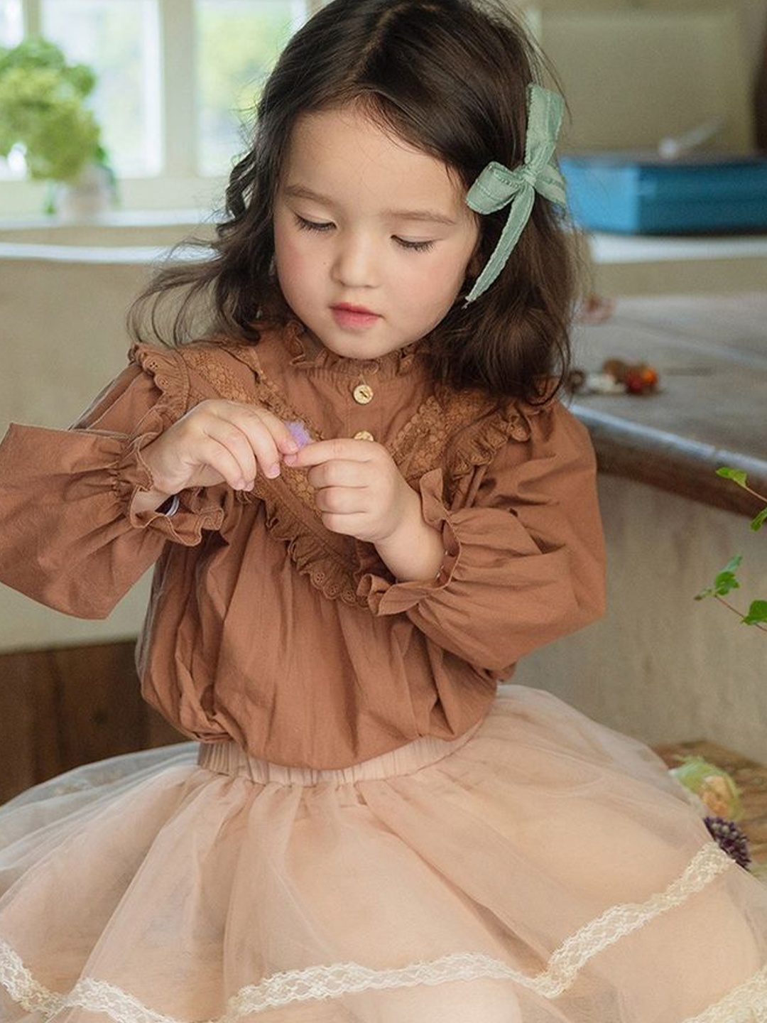 

LULU & SKY Top, Brown