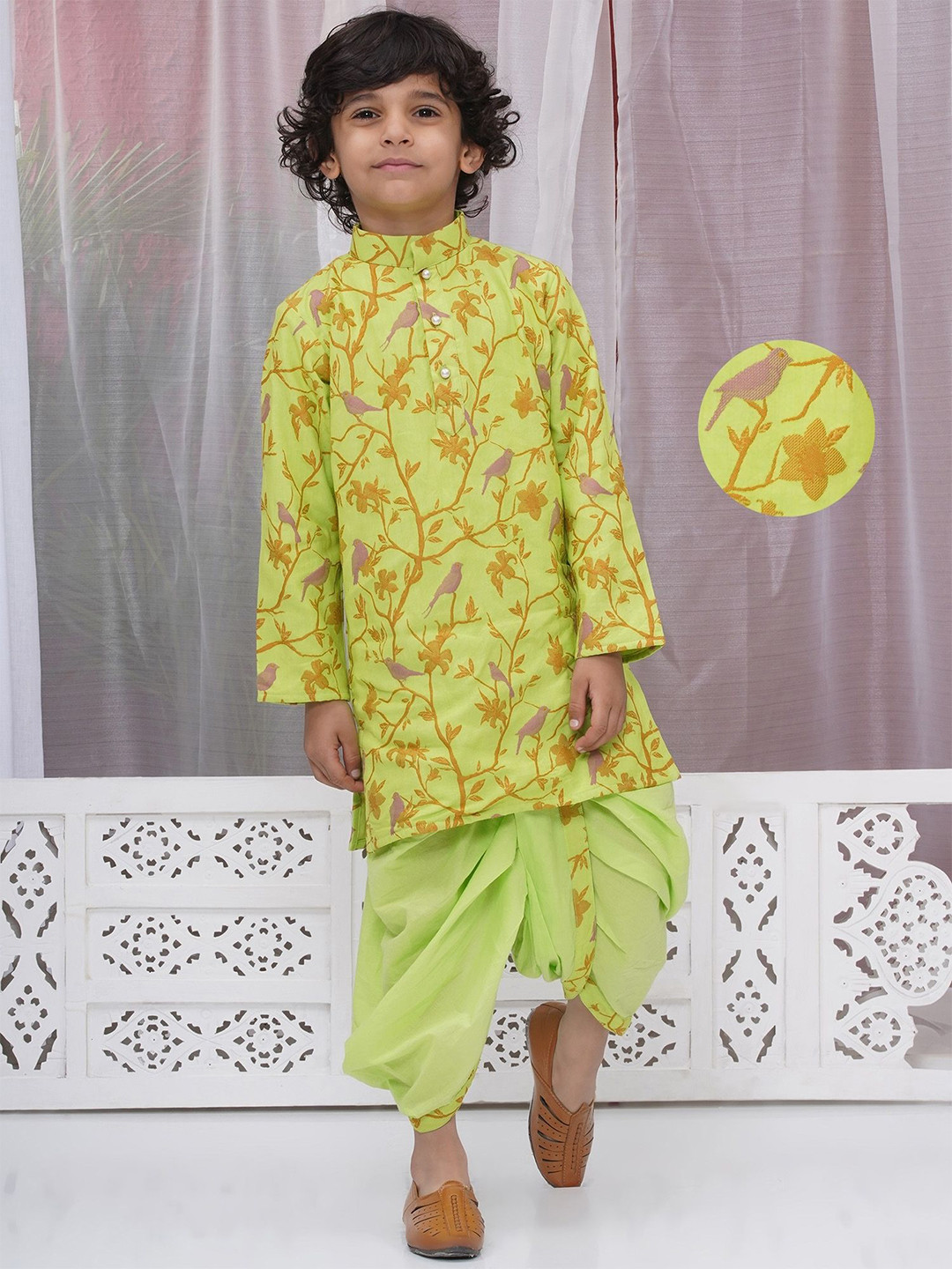 

Little Bansi Boys Ethnic Motifs Printed Regular Pure Cotton Kurta with Dhoti Pants, Green