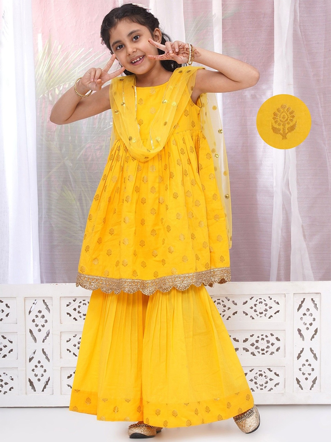 

Little Bansi Girls Ethnic Motifs Printed Regular Sequinned Pure Cotton Kurta with Sharara & With Dupatta, Yellow