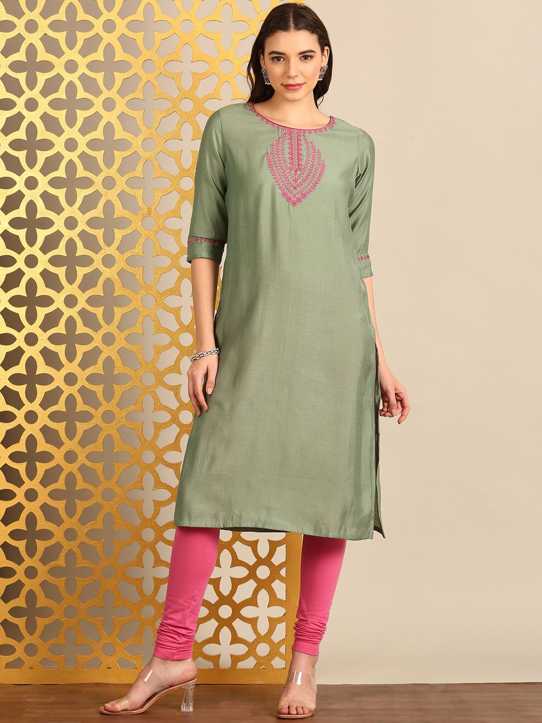 

Alena Women Geometric Flared Sleeves Thread Work Kurta, Teal