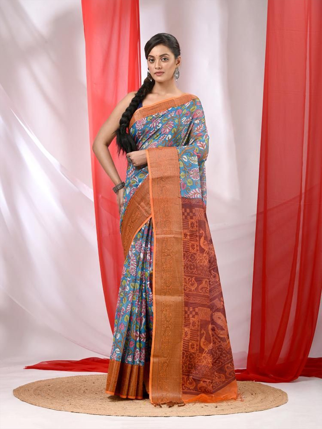 

VIBHAVARI Floral Zari Saree, Blue