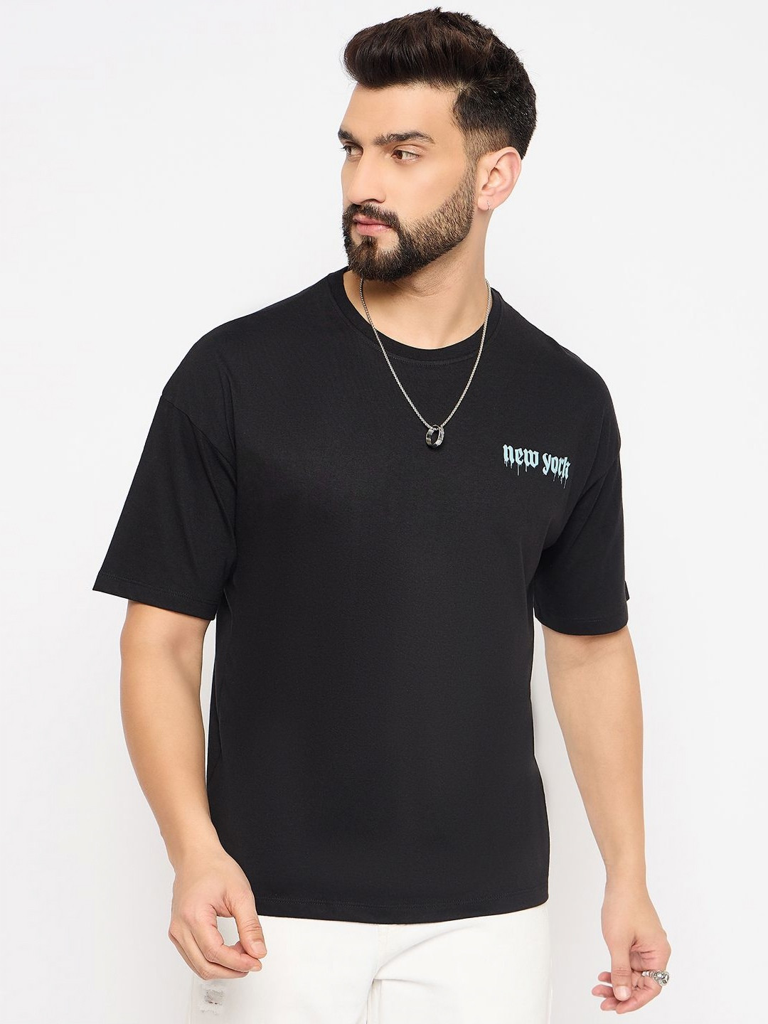 

Mast & Harbour Men Typography Printed Pure Cotton Applique T-shirt, Black