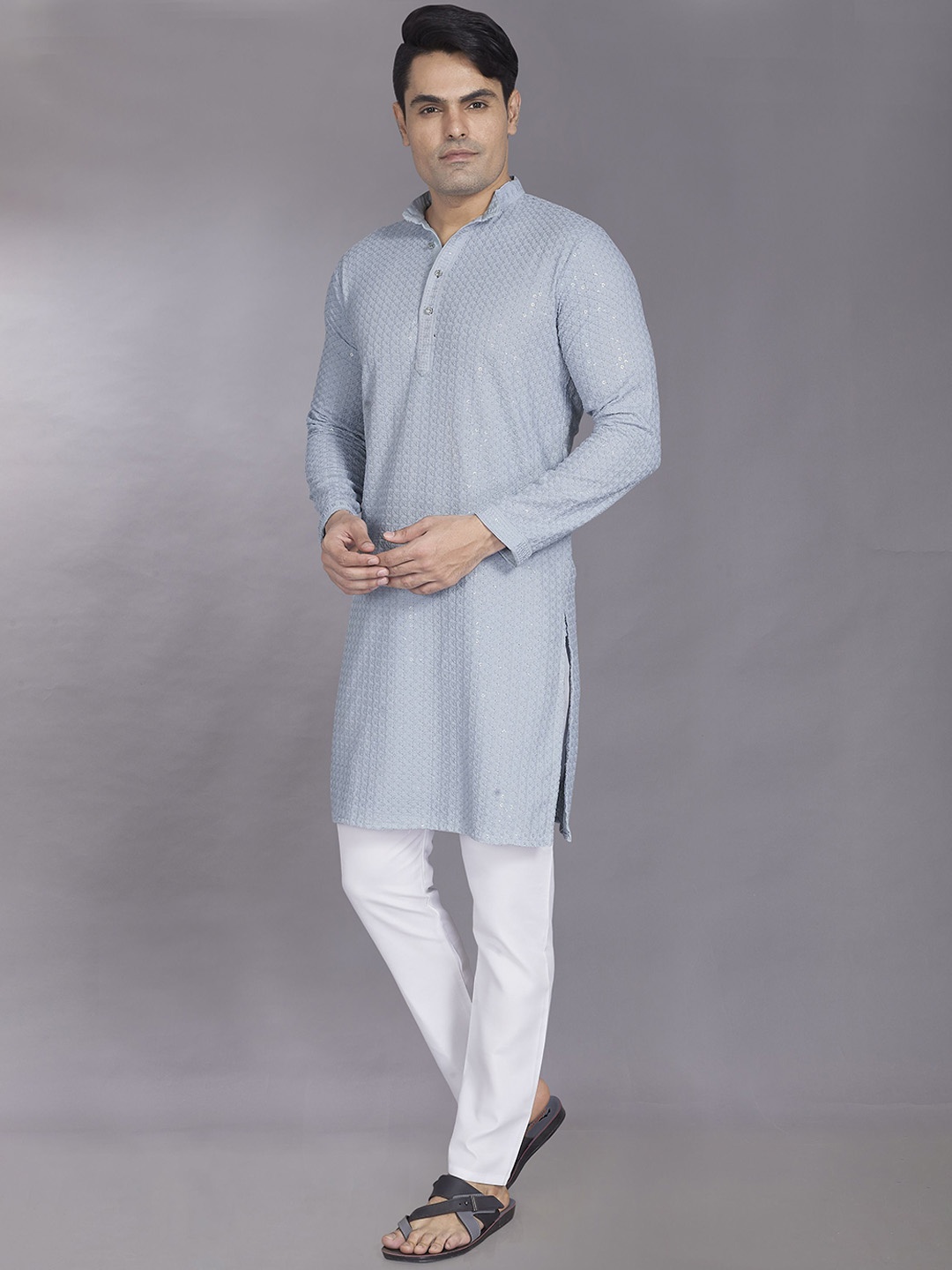

DIVISIVE Men Embroidered Regular Sequinned Kurta with Pyjamas, Grey