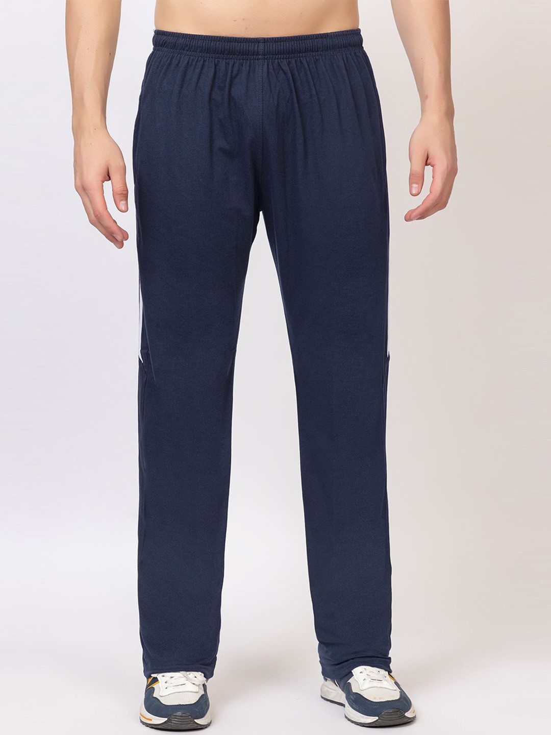 

SZN Men Cotton Casual Wear With Side Pockets & Elastic Waistband Track pant, Navy blue