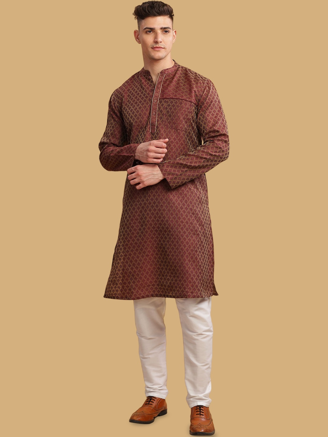 

Arch element Men Flared Sleeves Thread Work Kurta, Brown