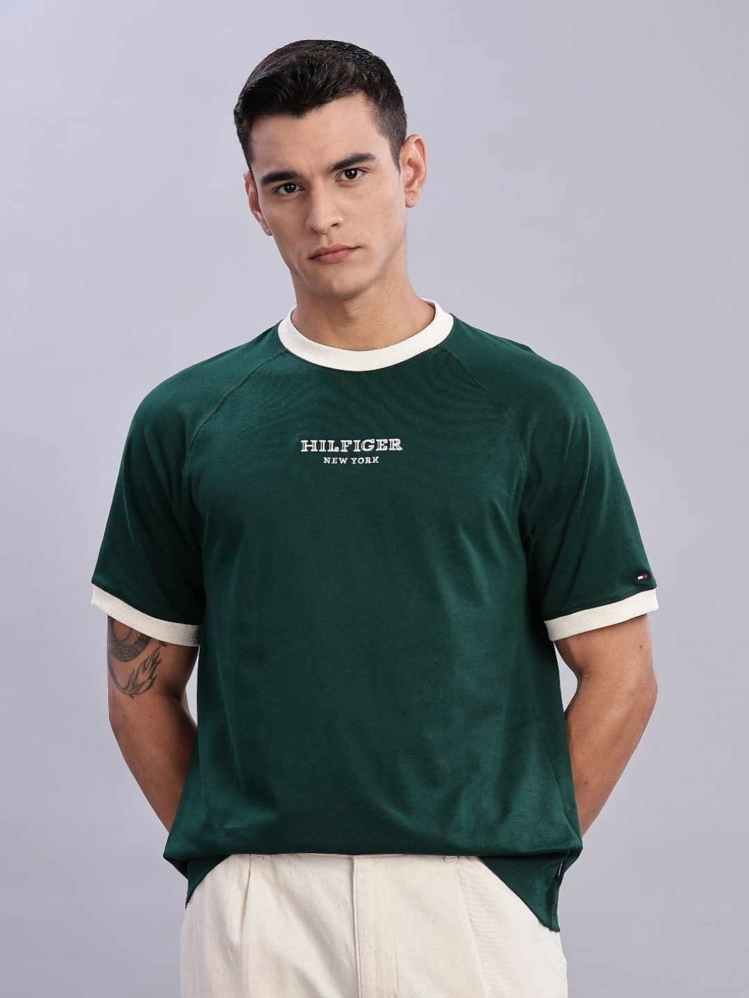 

Tommy Hilfiger Men Brand Logo Printed Pure Cotton T-shirt, Green