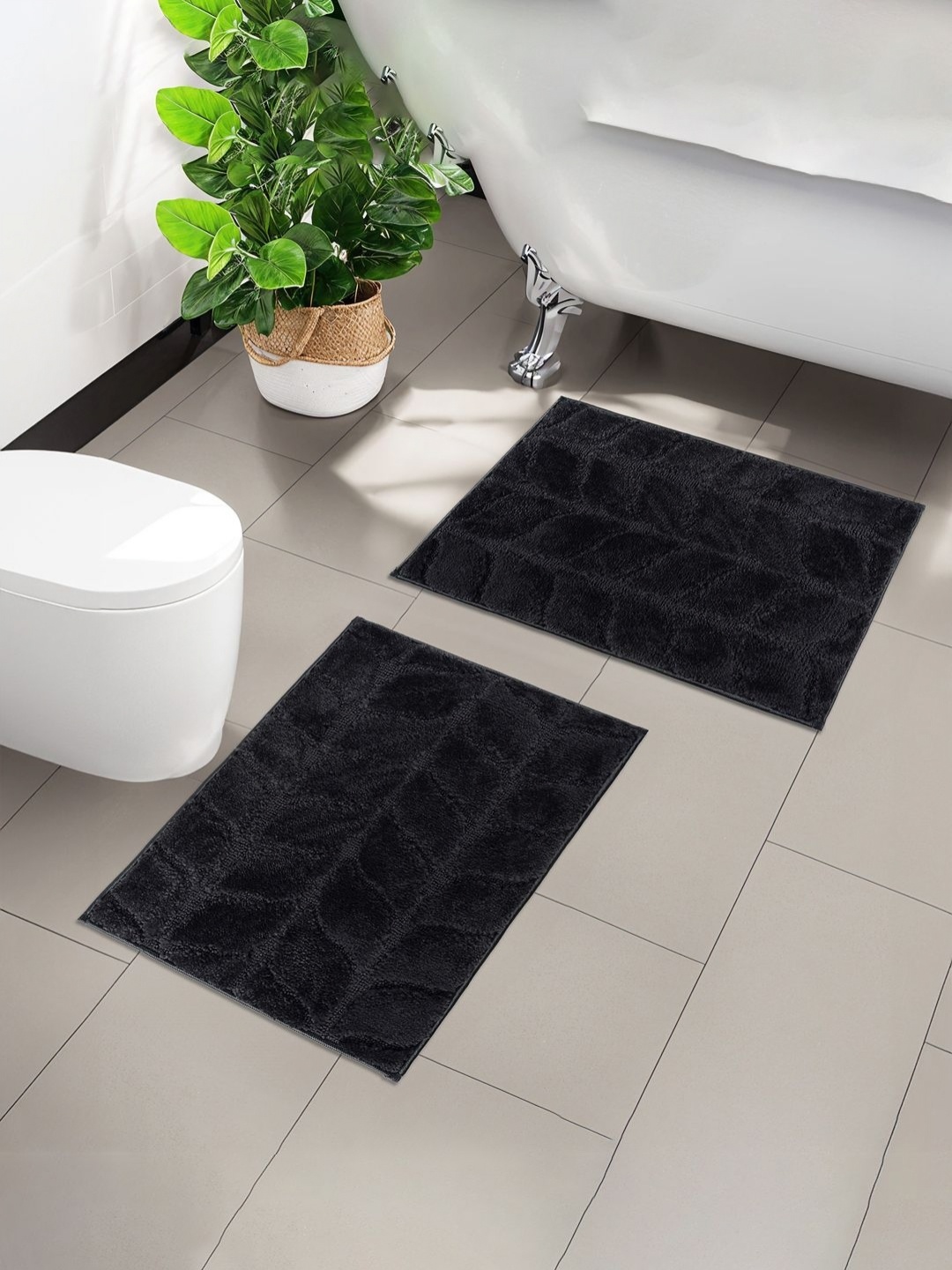 

Aura 2 Pcs Grey Leaf Design Microfiber Anti-Skid Doormats