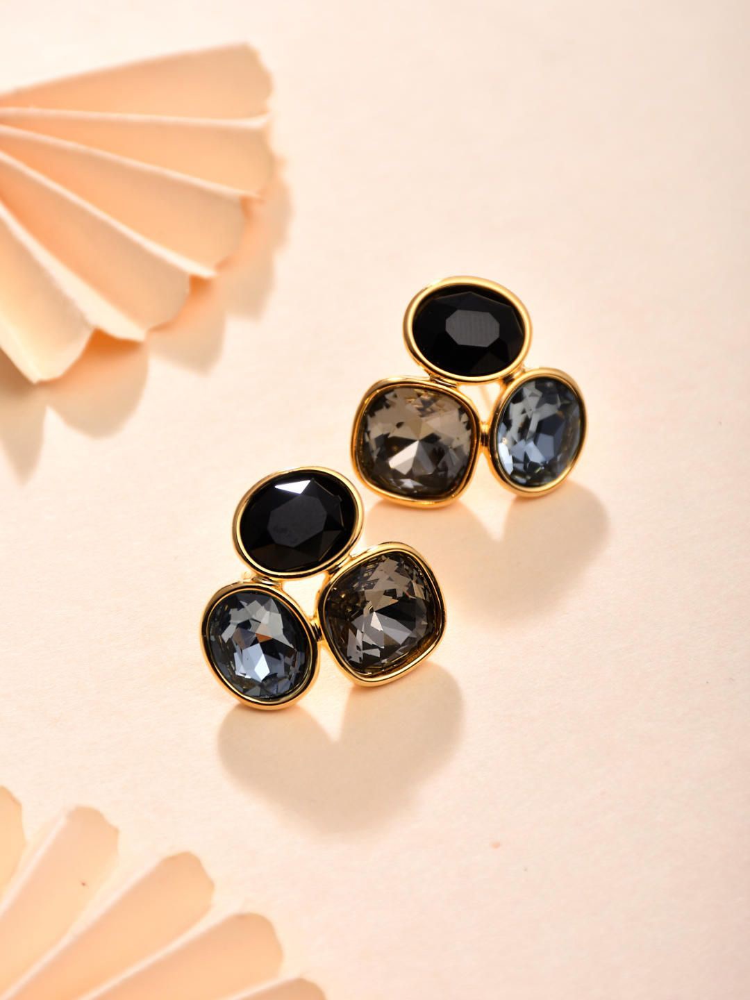 

Reenisaa Geometric Studs Earrings, Multi