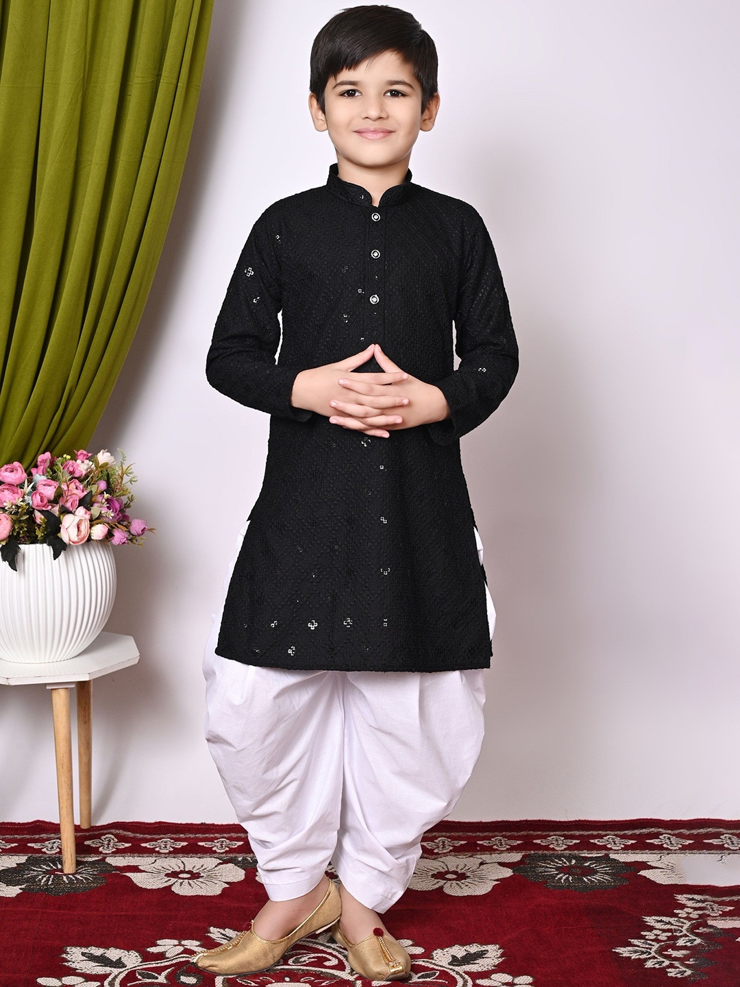 

BAESD Boys Embroidered Regular Sequinned Kurta with Patiala, Black