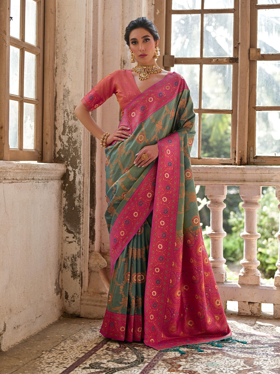 

Ekta Textiles Woven Design Zari Pure Silk Banarasi Saree, Turquoise blue