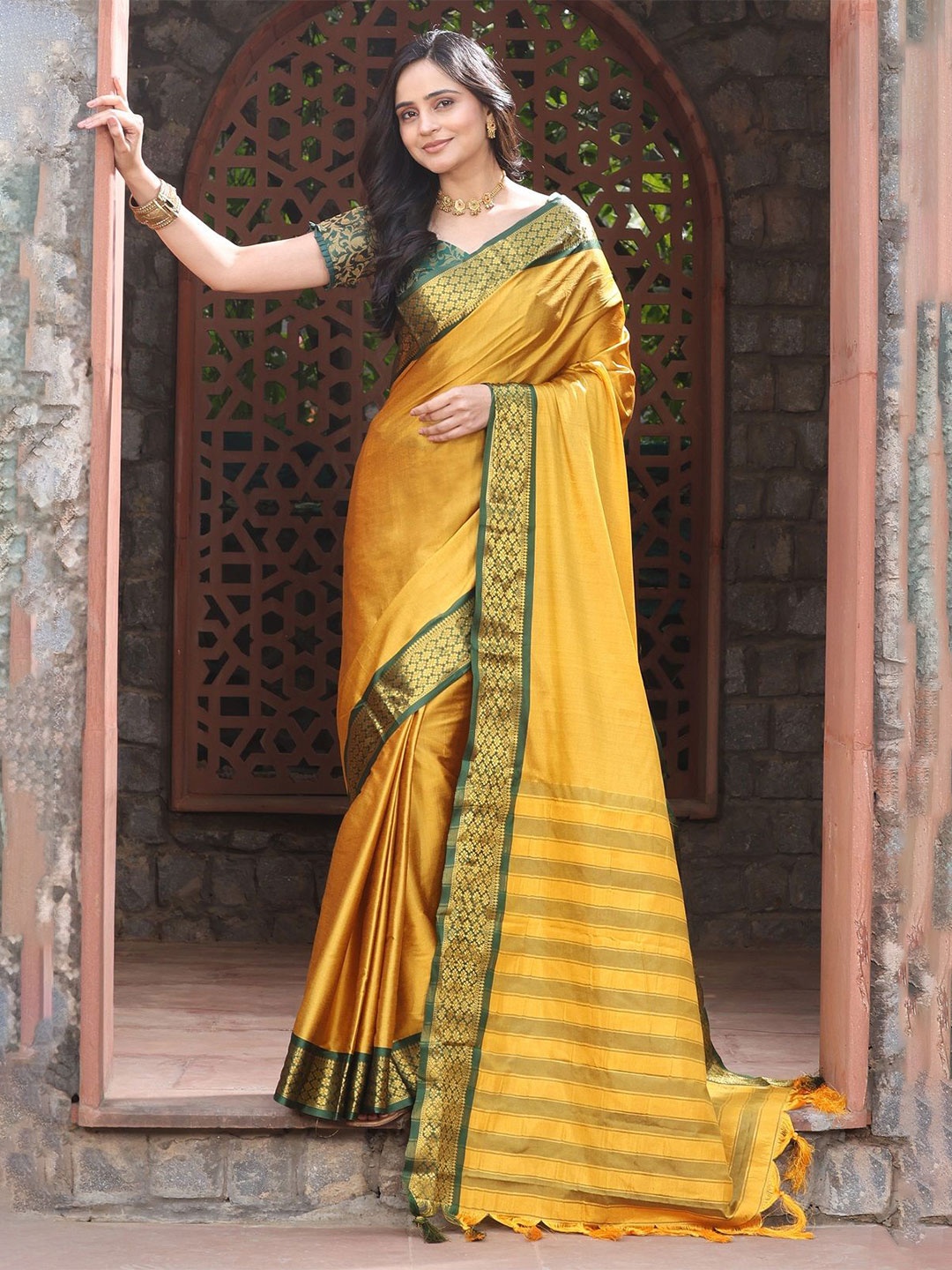

Iris Zari Pure Silk Kanjeevaram Saree, Mustard