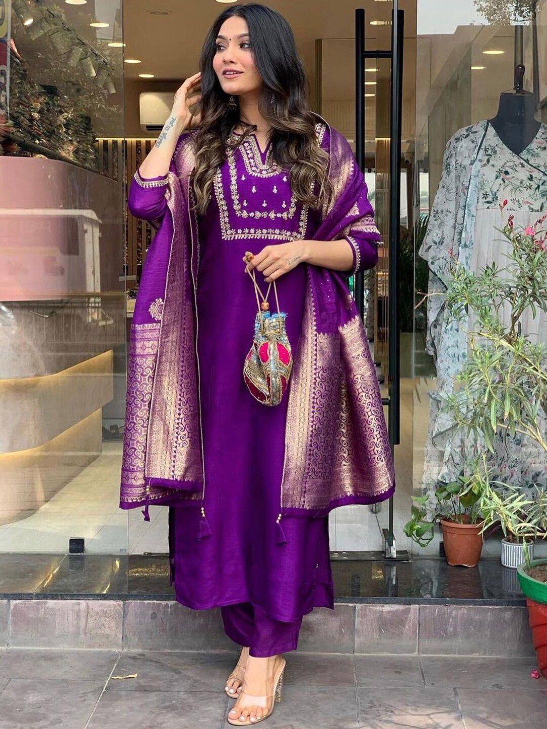 

DIVASTRI Women Regular Chanderi Cotton Kurta with Trousers & With Dupatta, Purple