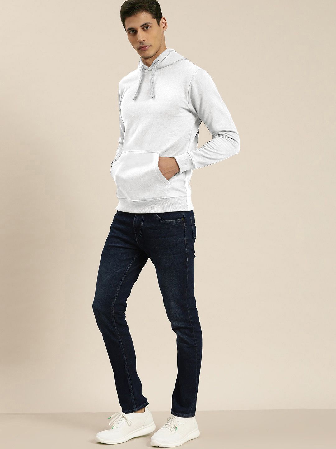 

QOSHA Men Hooded Sweatshirt, White
