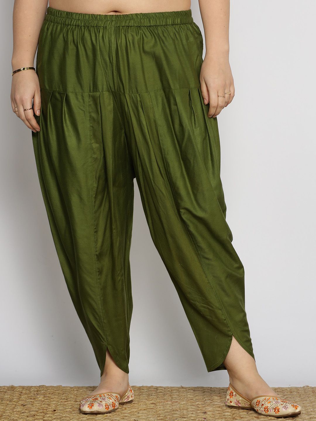

LetsDressUp Women Loose Fit Viscose Rayon Salwar, Green