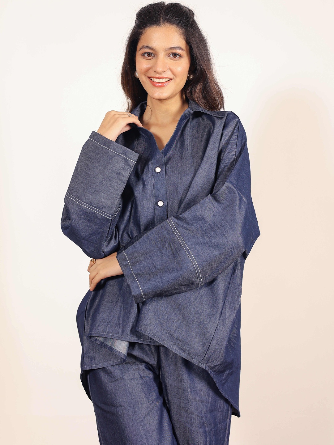 

KAORI BY SHREYA AGARWAL Women Standard Slim Fit Opaque Casual Shirt, Navy blue