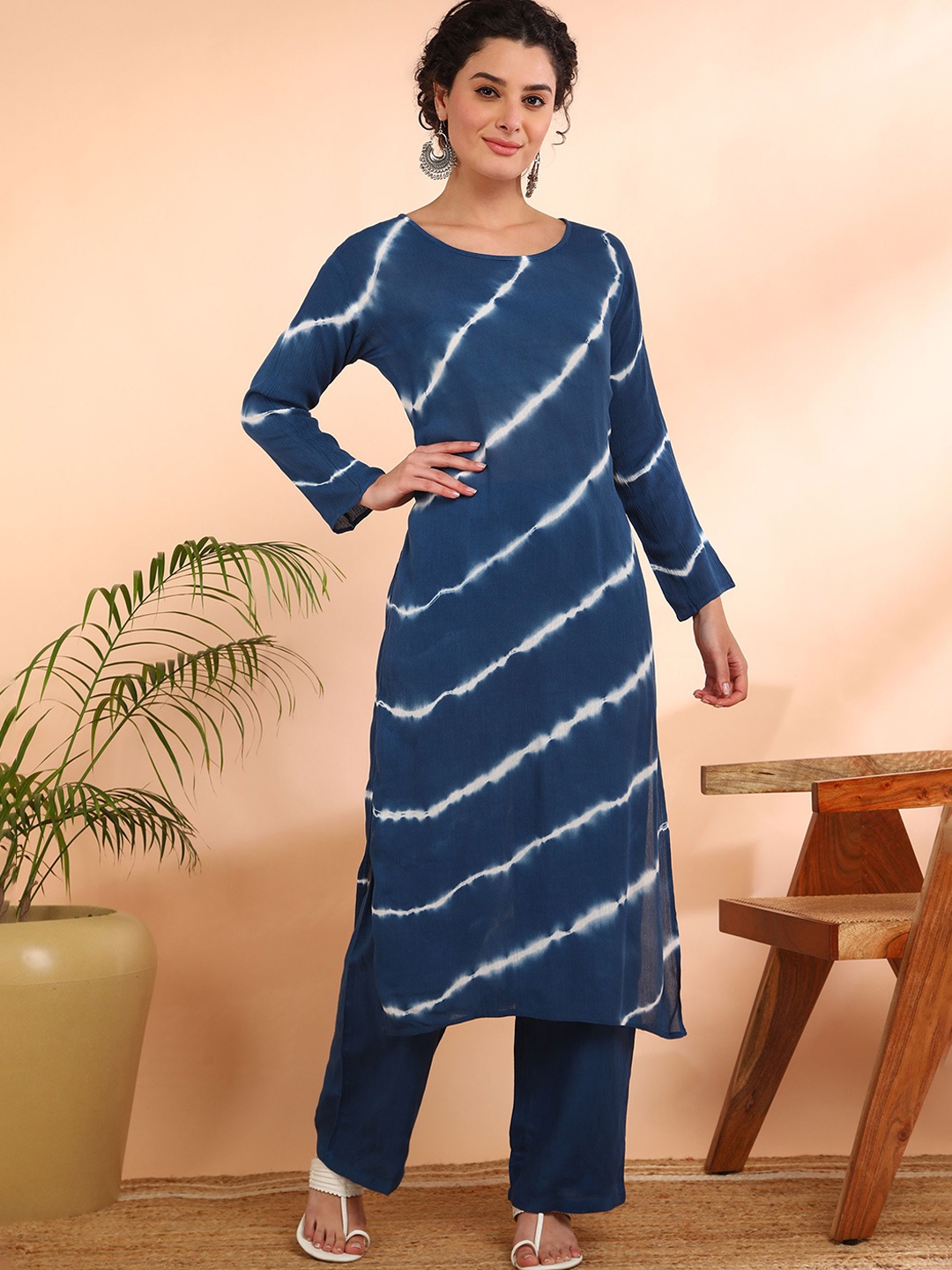 

Maaesa Women Striped Regular Kurta with Palazzos, Blue