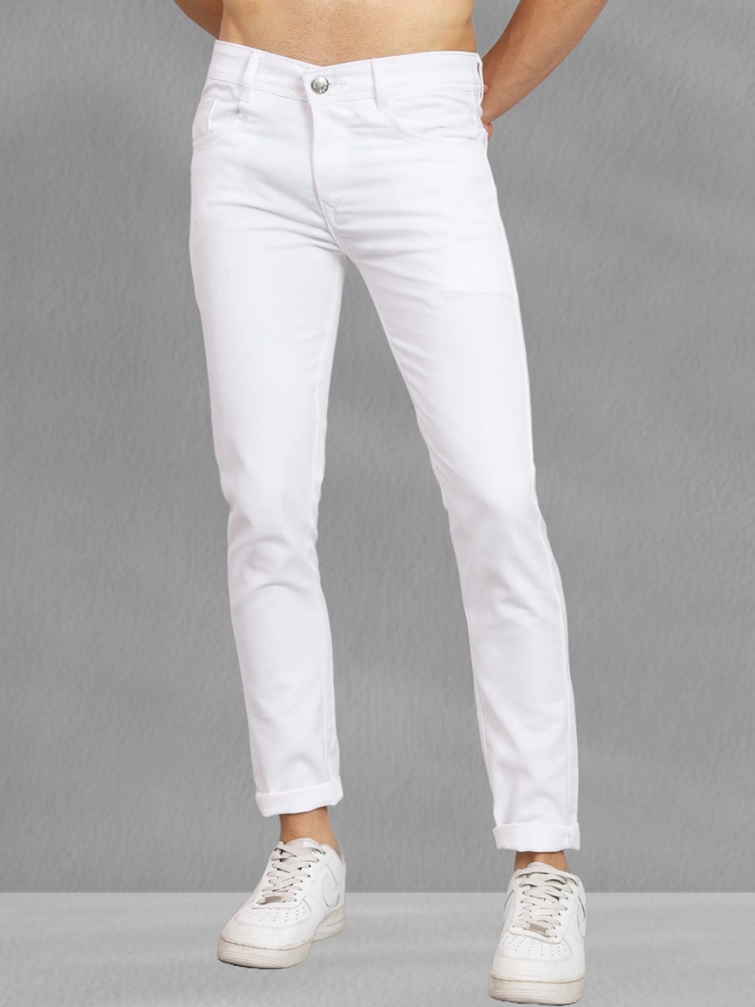 

LINARIA Men Classic Tapered Fit Jeans, White