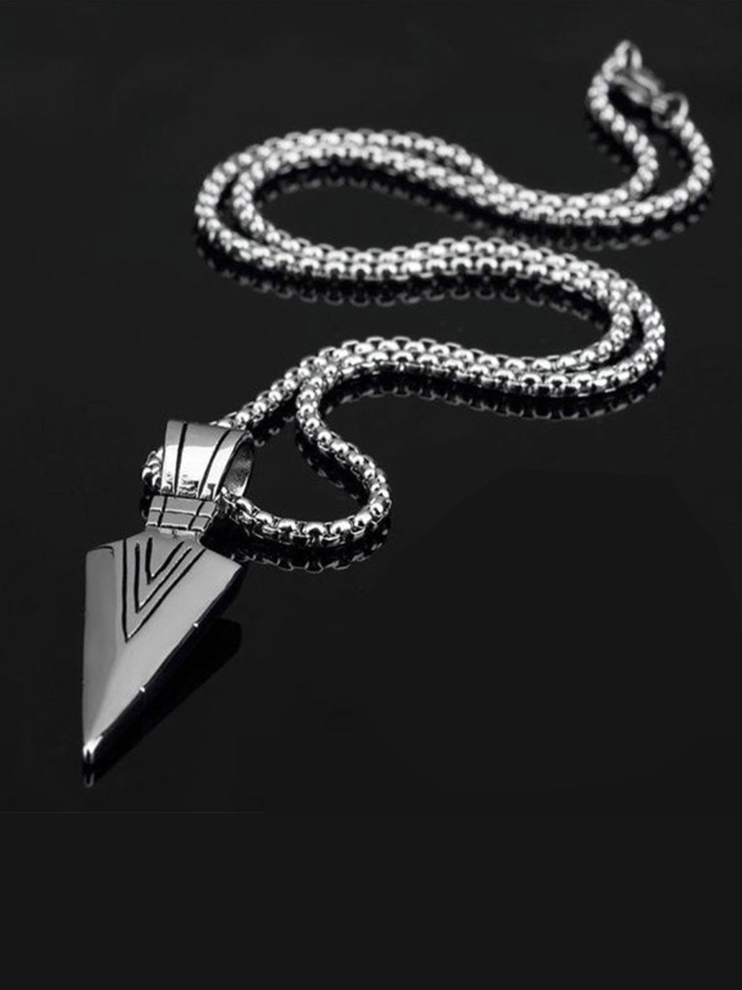 

The Roadster Lifestyle Co Silver-Plated Pendants With Chains