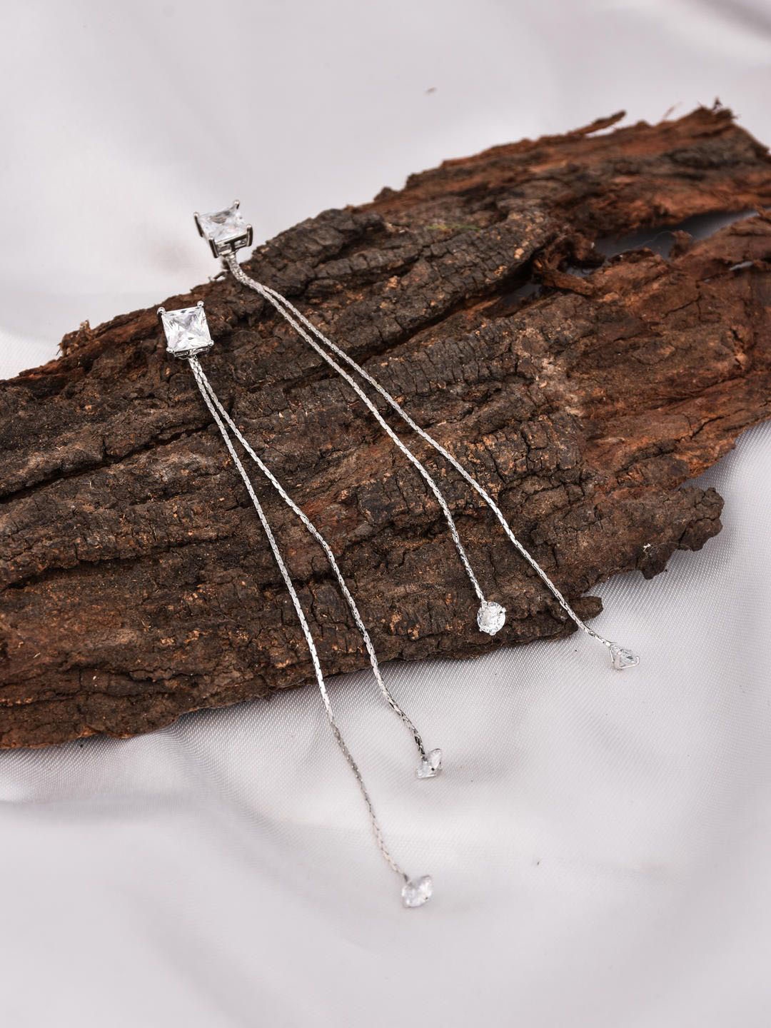 

Reenisaa Contemporary Drop Earrings, Silver