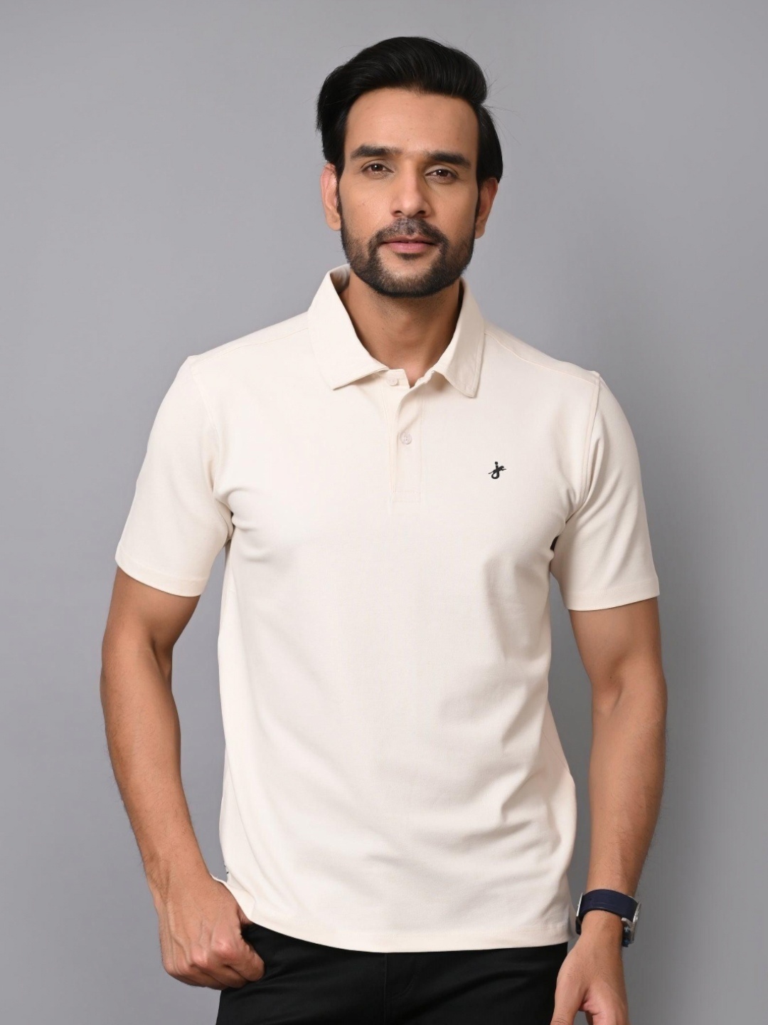 

JAGURO Men Polo Collar Pockets T-shirt, Off white