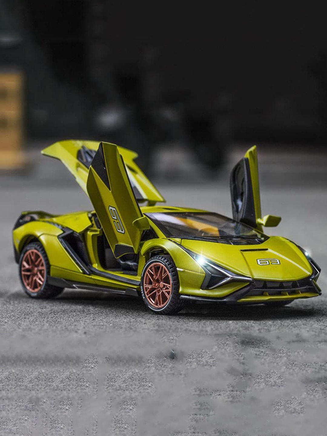 

DEZICON Kids Light Sound Pull Back Toy Car, Lime green