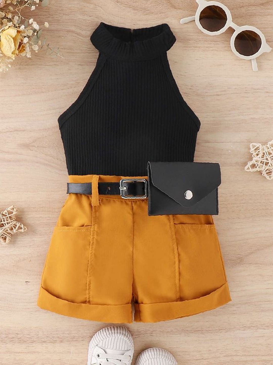 

LULU & SKY Girls Top with Shorts, Black