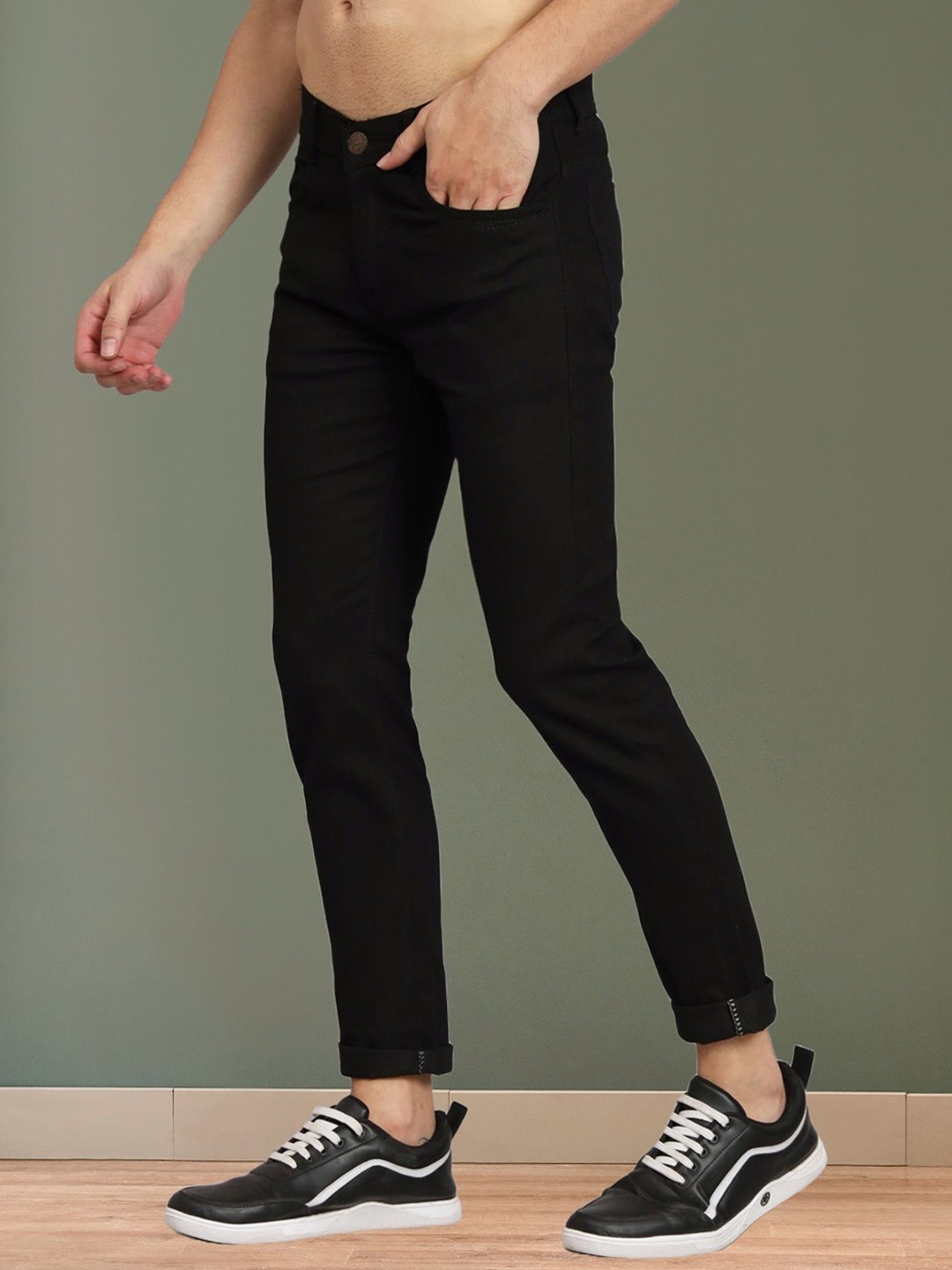 

LINARIA Men Classic Jeans, Black