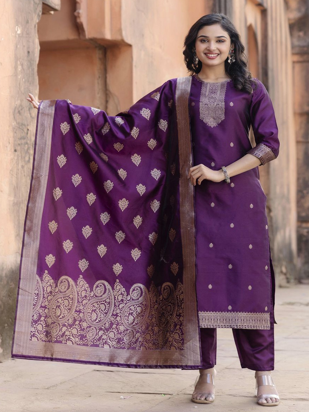 

KALINI Women Floral Printed Regular Kurta with Trousers & With Dupatta, Purple