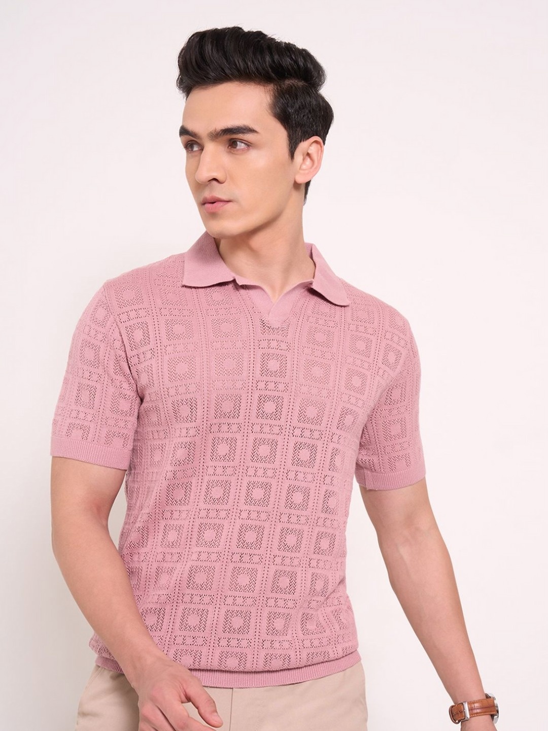 

Peregrine by Pantaloons Men Polo Collar Drop-Shoulder Sleeves T-shirt, Pink