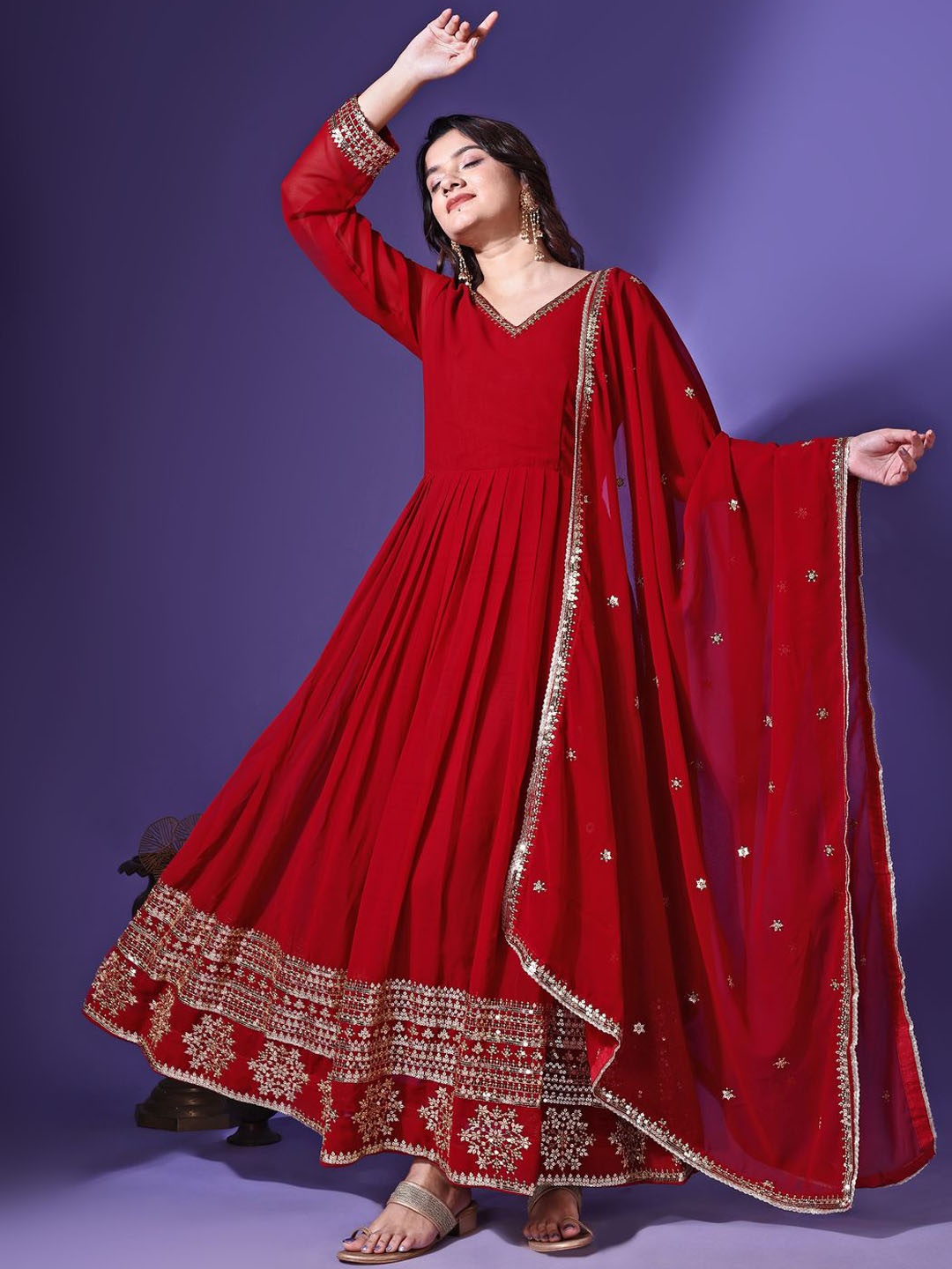 

Wedani Women Embroidered Regular Kurta with Pyjamas & With Dupatta, Maroon