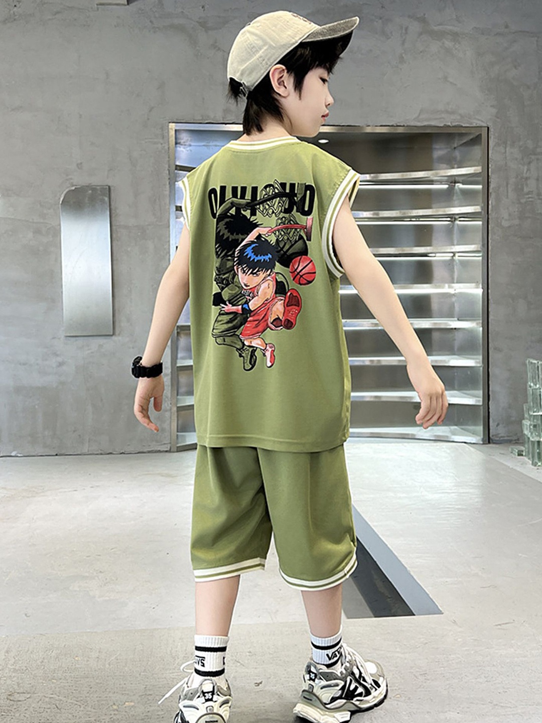 

LULU & SKY Boys Printed T-shirt with Shorts, Green