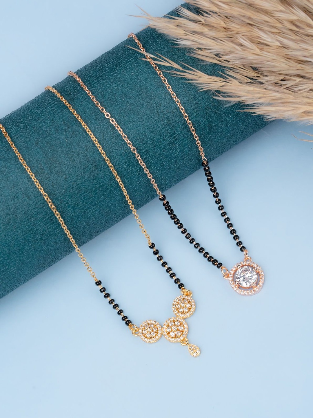 

Zeraki Jewels Rose Gold-Plated Artificial Stones and Beads Mangalsutra