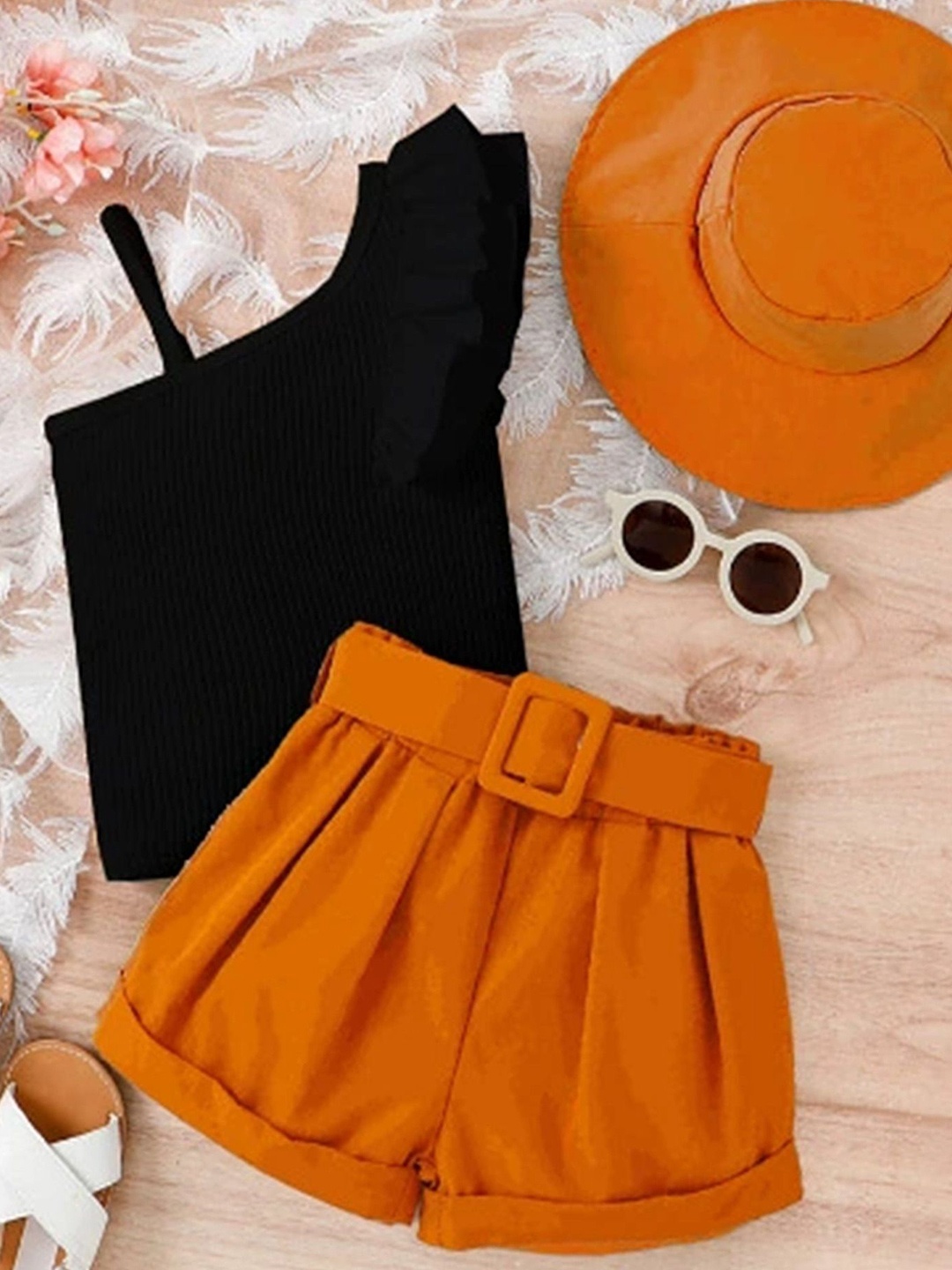 

LULU & SKY Girls Top with Shorts, Brown