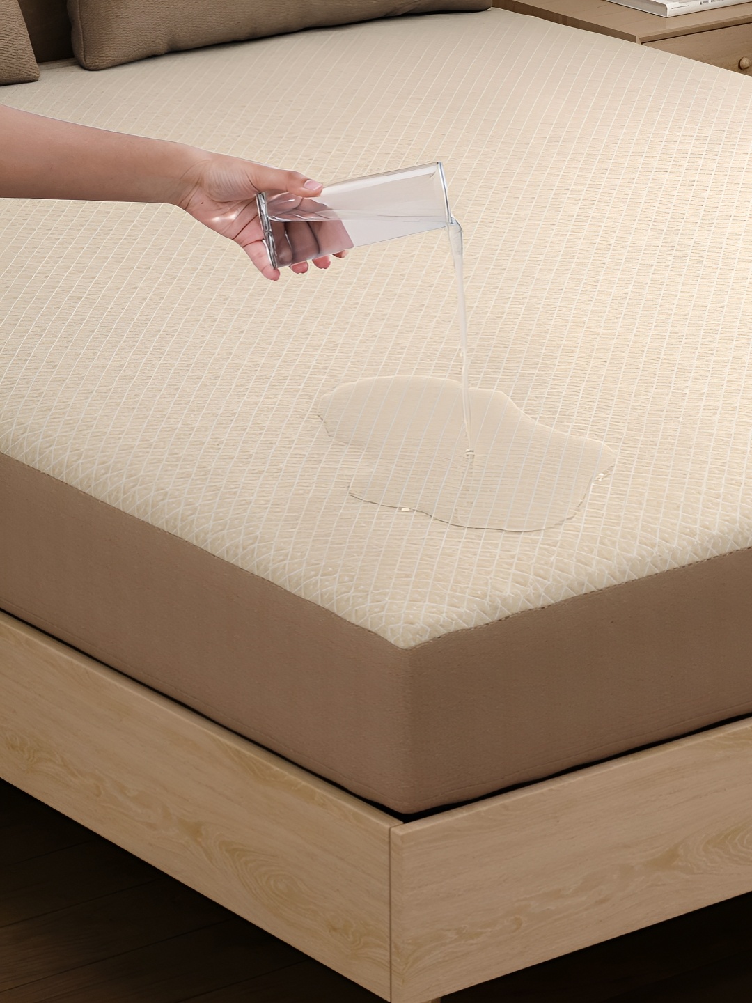 

WOODEN STREET Cream-Coloured Polyester Water Resistant Mattress Protector