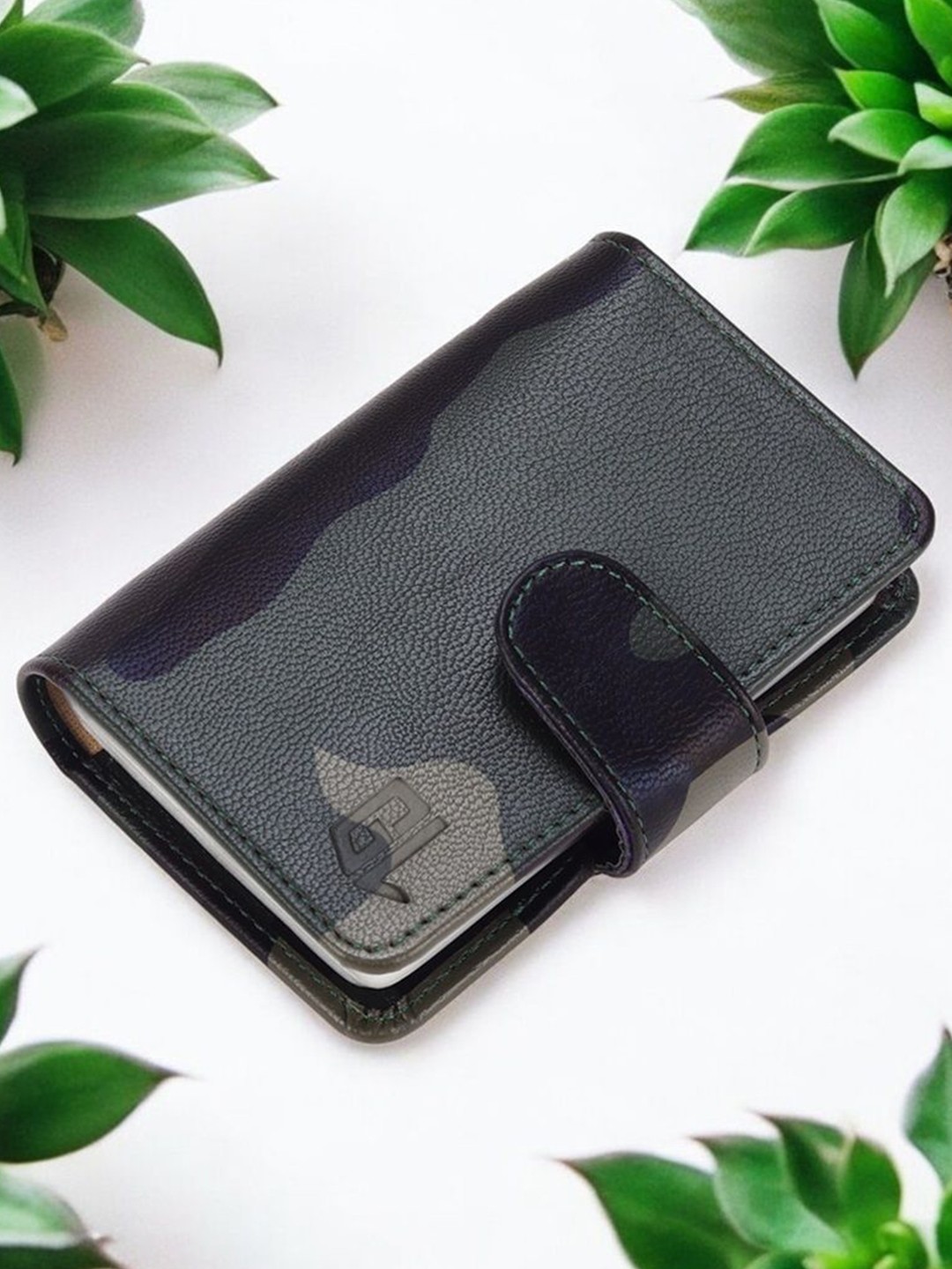 

Geelark Men Card Holder, Navy blue