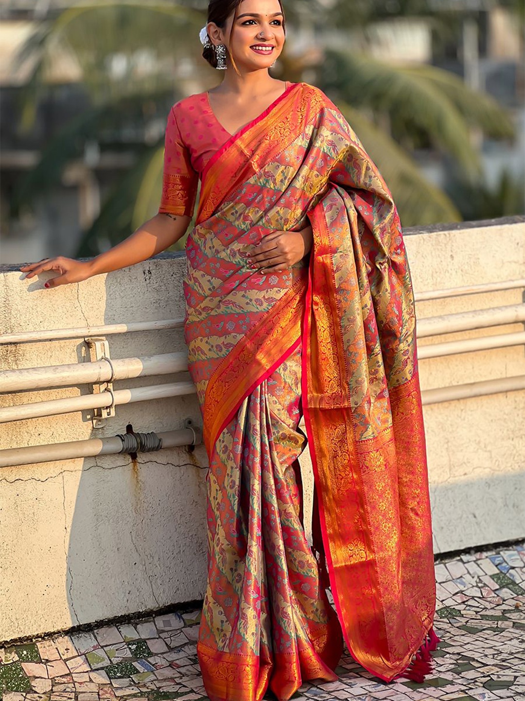 

all about you Woven Design Zari Silk Blend Dharmavaram Saree, Pink