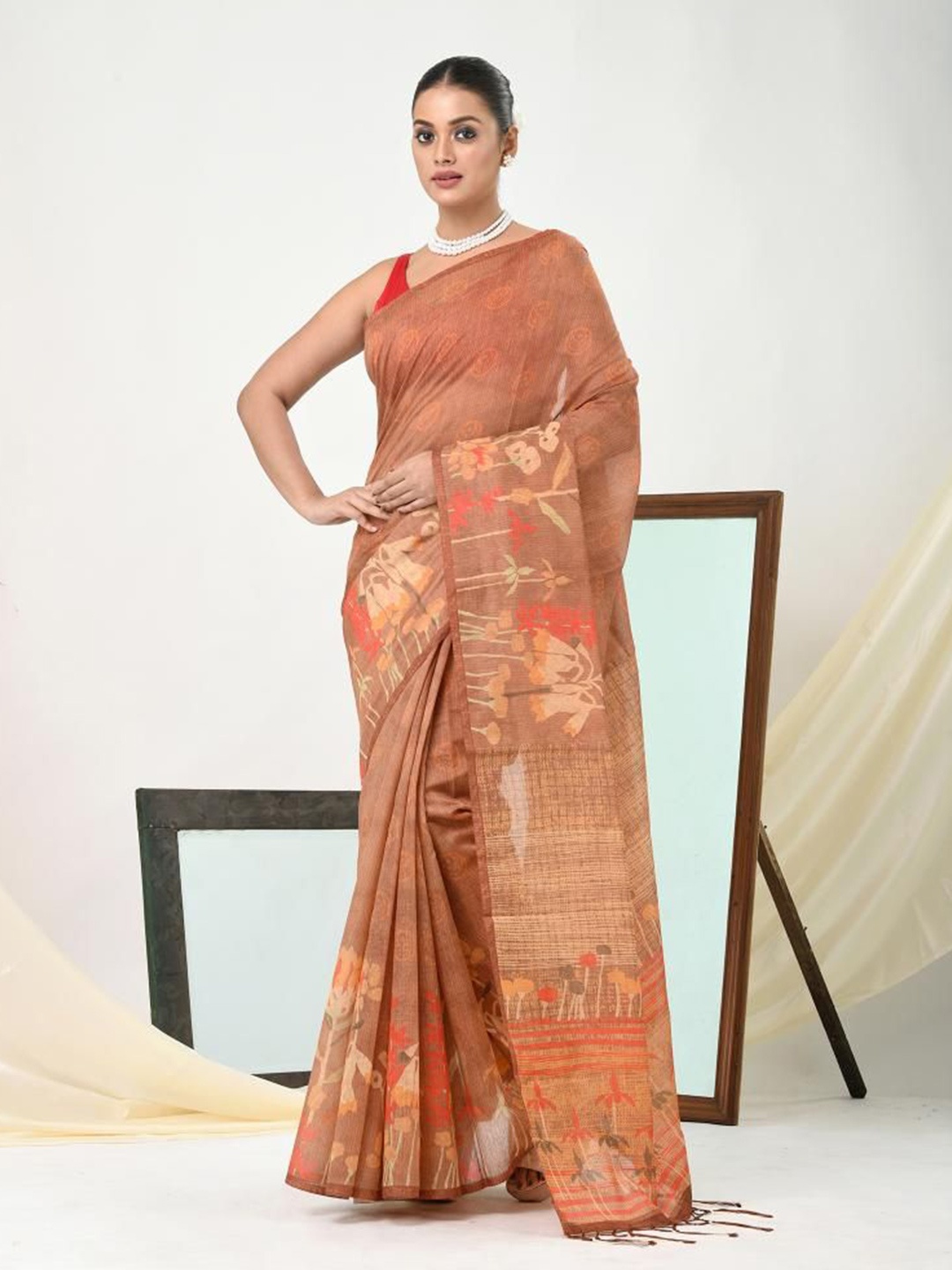 

VIBHAVARI Silk Cotton Saree, Brown