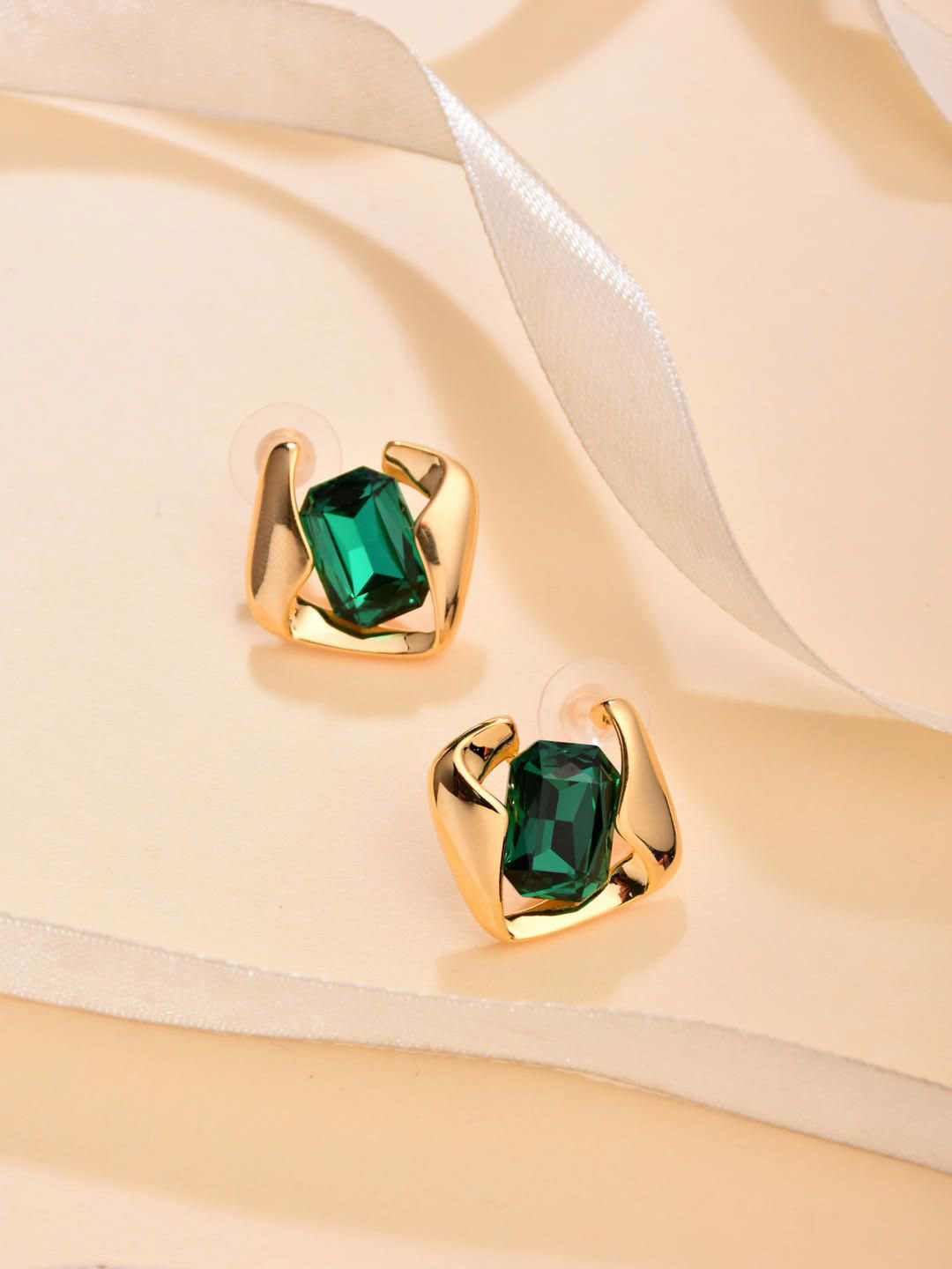 

Reenisaa Square Studs Earrings, Green
