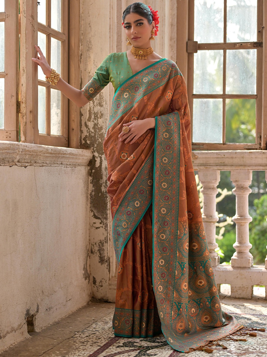 

Ekta Textiles Woven Design Zari Pure Silk Banarasi Saree, Coffee brown