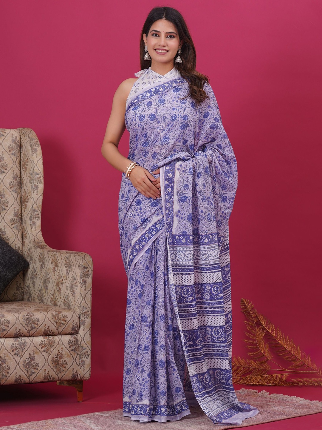 

Vanedik Floral Pure Cotton Block Print Saree, Purple