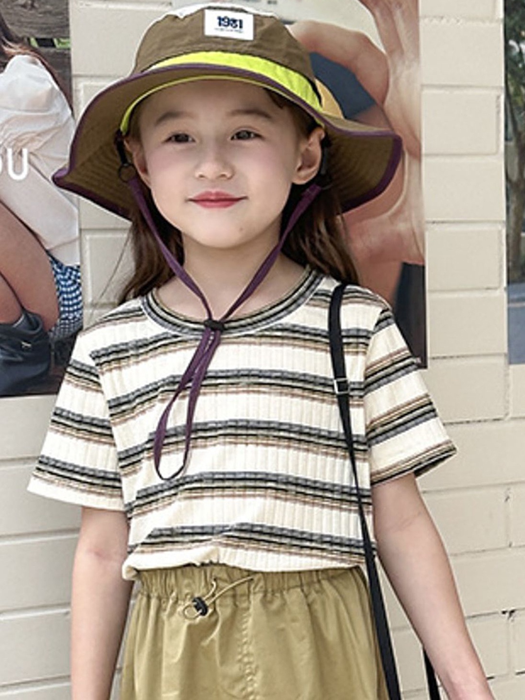 

LULU & SKY Girls Checked Polo Collar Pockets T-shirt, Beige