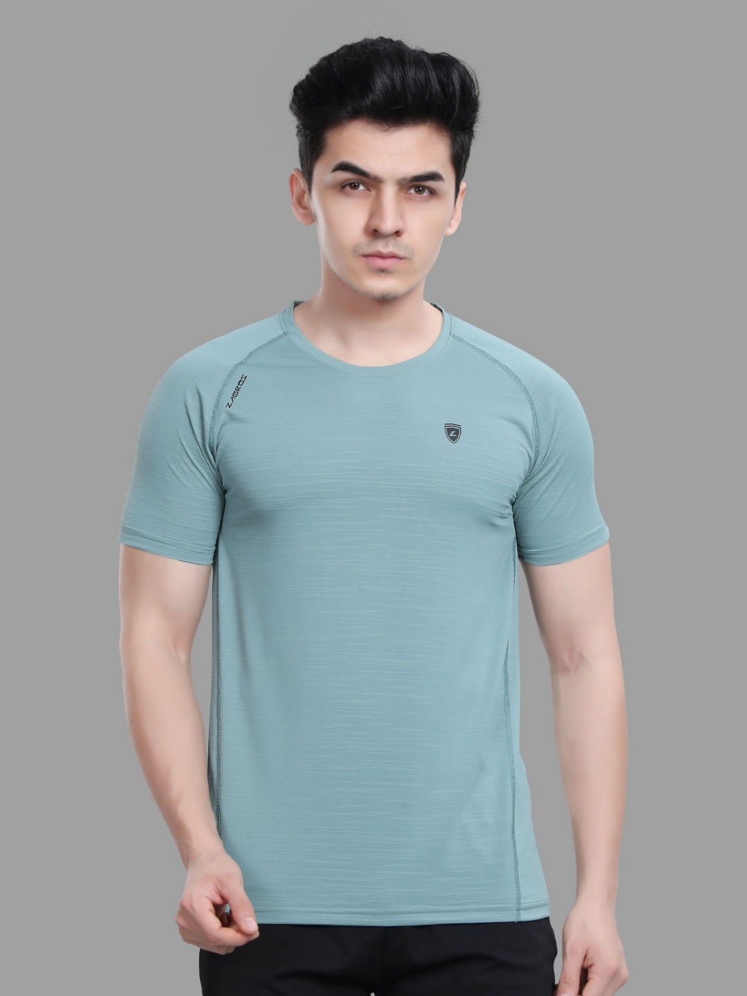 

Z Zagros Men Colourblocked High Neck Pockets T-shirt, Lime green