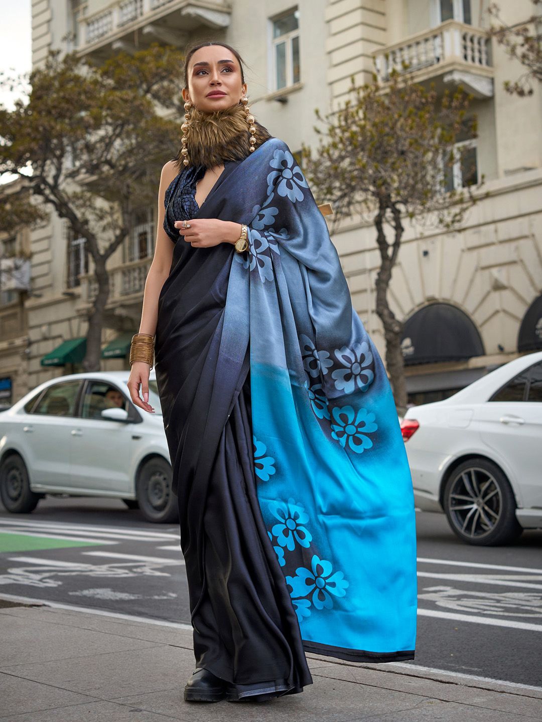 

PEENGAX Floral Satin Saree, Blue