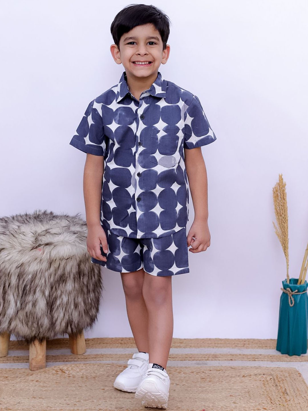 

UNBIND Boys Printed Cotton Shirt with Shorts Clothing Set, Blue