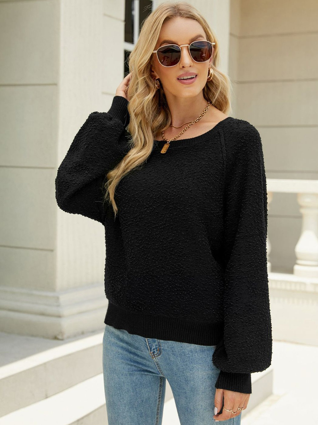 

Oh Rare Women Boucle Pullover, Black