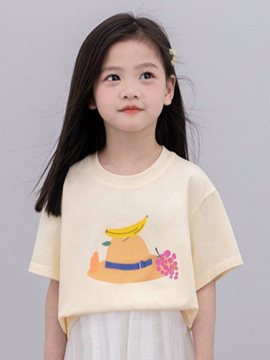 

LULU & SKY Girls Printed Applique T-shirt, Yellow