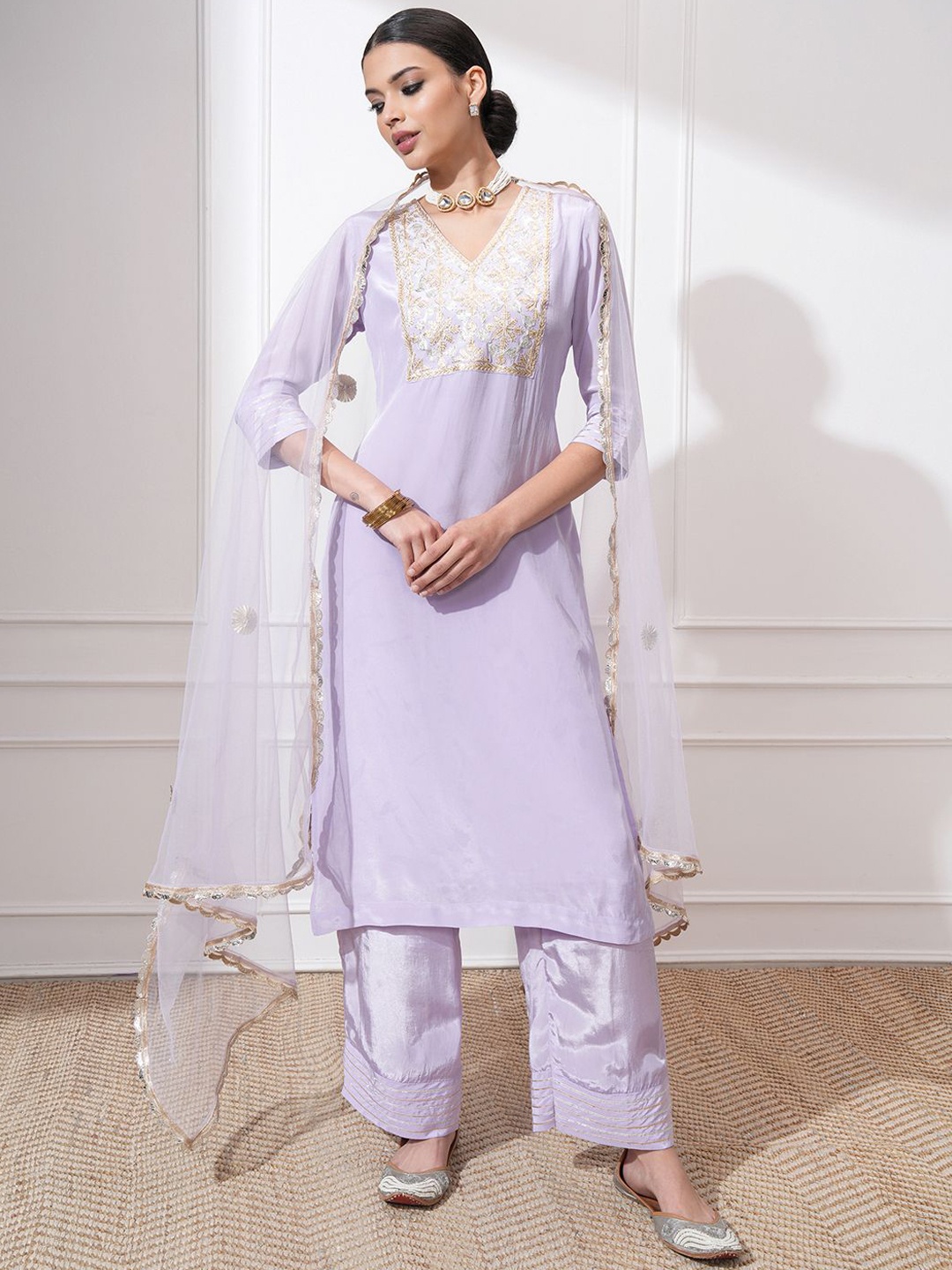 

Vishudh Women Ethnic Motifs Embroidered Regular Kurta with Trousers & With Dupatta, Lavender