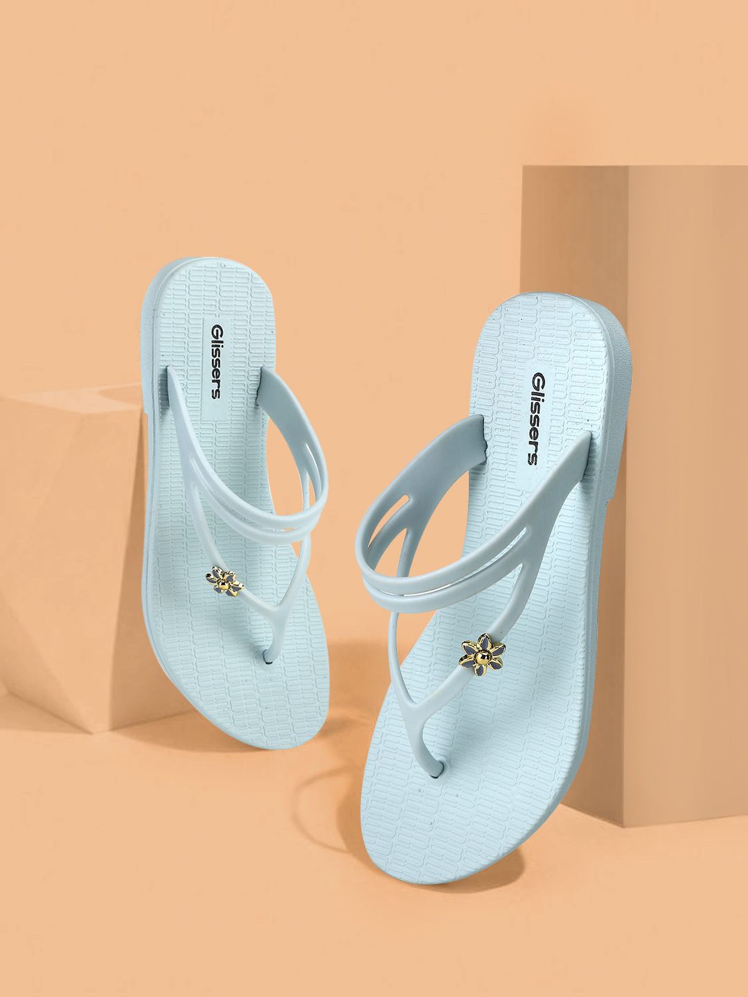 

GLISSERS Women Embellished One Toe Flats, Blue