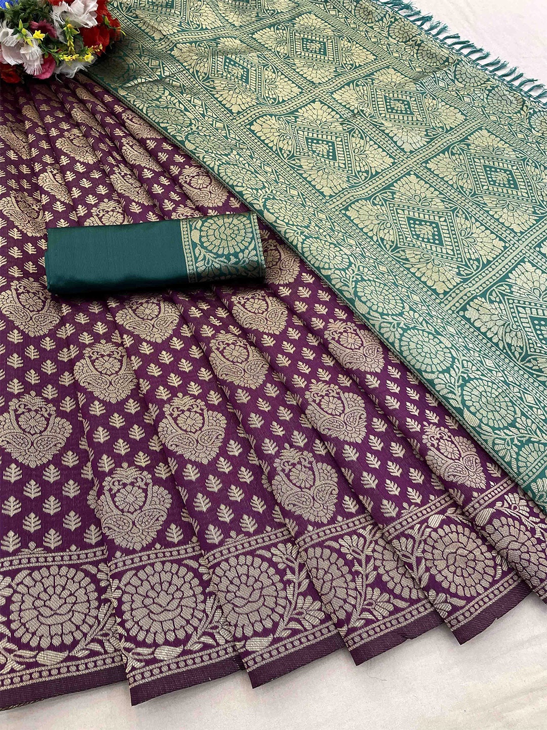 

KALINI Woven Design Zari Silk Blend Banarasi Saree, Purple